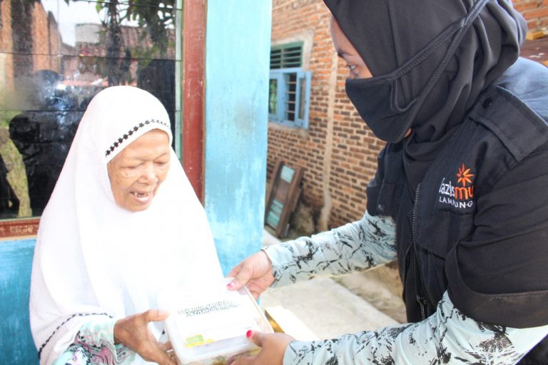 Jumat hebat lazismu lampung 28