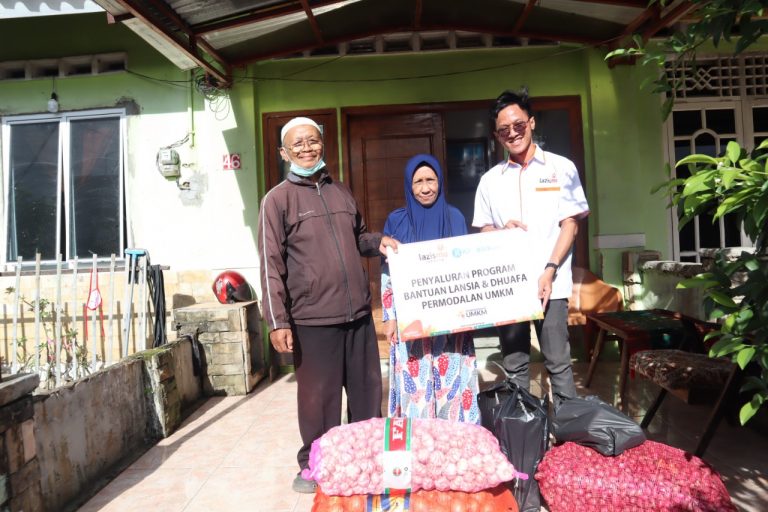 MUDJIJONO, LANSIA PEGIAT UMKM