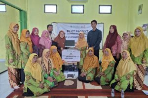 PKBM ‘Aisyiyah Tulang Bawang Terima Laptop dan Printer dari LAZISMU